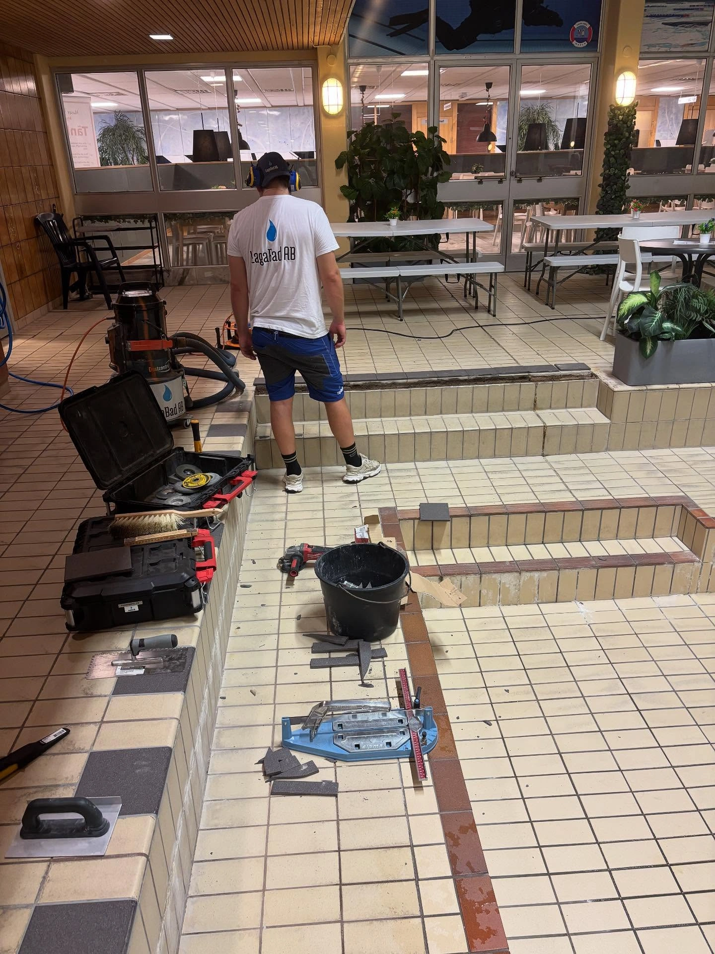 Poolrenovering